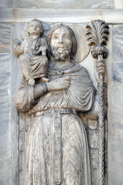 Saint Christopher Detail Van Gevel Van San Marco Basiliek Piazza — Stockfoto