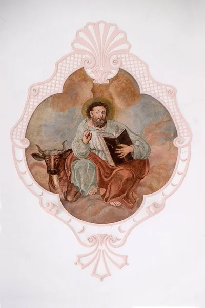 Saint Luke Evangelist Fresco Kerk Van Hemelvaart Van Maagd Maria — Stockfoto