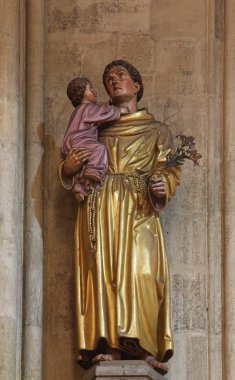 Aziz Anthony Padua holding bebek İsa, Meryem Varsayım adanmış Zagreb Katedrali heykeli 