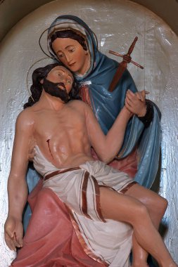 Acılarını Our Lady, Vrhovac, Hırvatistan için aziz Cosmas ve Damian kilisede sunak üzerinde heykeli