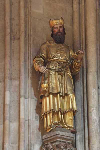 Aaron Estatua Catedral Zagreb Dedicada Asunción María —  Fotos de Stock