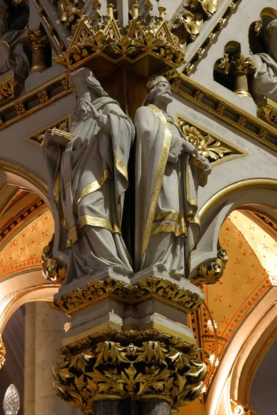 Dottori Della Chiesa Statue Sull Altare Maggiore Della Cattedrale Zagabria — Foto Stock