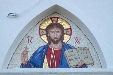 İsa Pantokrator, mosic girişinde Novigrad, Hırvatistan, St. Anthony kilise yukarıda