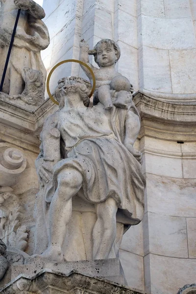Posąg Świętego Krzysztofa Wszystko Morowy Najświętszej Trójcy Przed Kościół Macieja — Zdjęcie stockowe