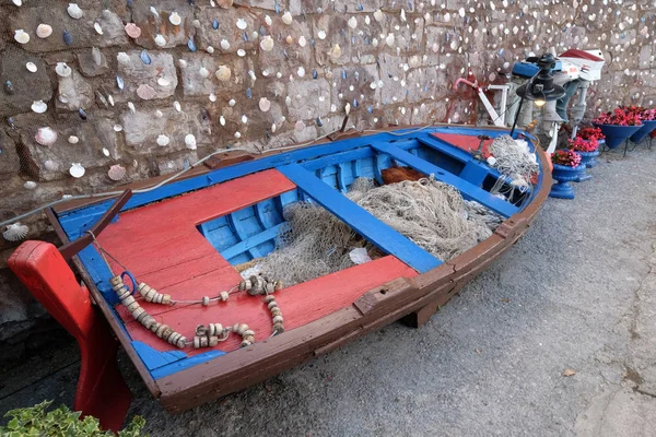 Equipamento Pesca Velho Exposto Como Decoração Frente Restaurante Icici Croácia — Fotografia de Stock