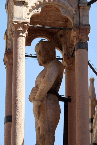 Tombe Scaligere Gruppo Cinque Monumenti Funerari Gotici Che Celebrano Famiglia — Foto Stock