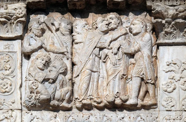 Bacio Giuda Rilievo Medievale Sulla Facciata Della Basilica San Zeno — Foto Stock