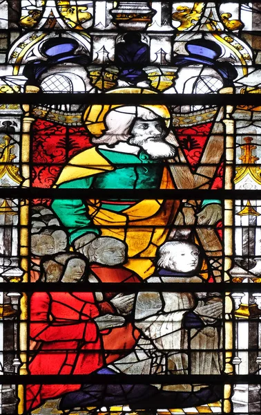 聖アンドリュー フランスでサン セブラン教会のステンド グラスの窓 — ストック写真