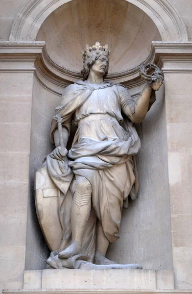 Saint Louis Con Corona Spine Statua Sul Portale Della Cattedrale — Foto Stock