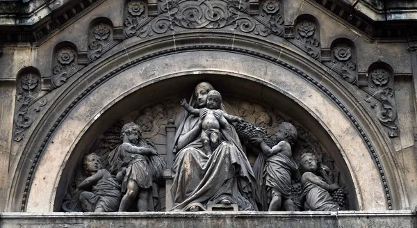 Maagd Maria Met Jezus Omringd Door Engelen Notre Dame Des — Stockfoto