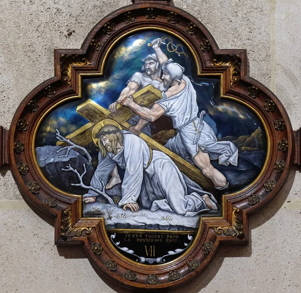 第七站十字架 耶稣第二次跌倒 法国巴黎的圣弗朗西斯 泽维尔教堂 — 图库照片