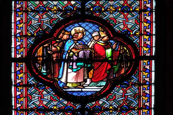 Saint Louis Bringing Crown Thorns Stained Glass Window Basilica Saint — Stock Photo, Image