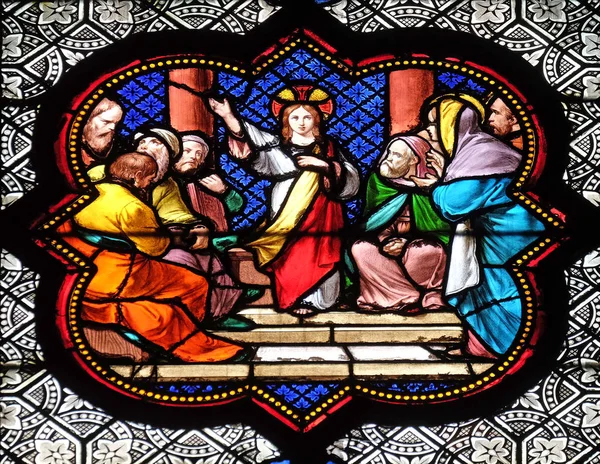 Ιησούς Στον Ναό Λεκιασμένο Παράθυρο Γυαλιού Βασιλική Του Saint Clotilde — Φωτογραφία Αρχείου