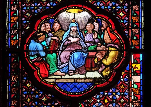 Nedstigning Den Hellige Ånd Pinse Glassmaleri Klosterkirken Paris Frankrike – stockfoto