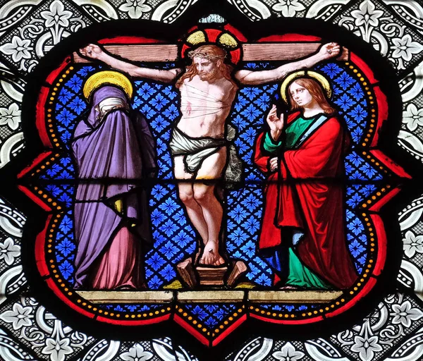 Korsfästelse Blyinfattade Fönster Basilica Saint Clotilde Paris Frankrike — Stockfoto