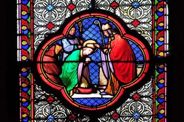 Saint Remi Met Bisschop Glasraam Basiliek Van Saint Clothilde Parijs — Stockfoto