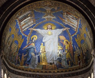 Majesteleri Mesih'e Meryem Ana, Joan of Arc çevrilidir ve St. Michael, mozaik tarafından Luc-Olivier Merson, İsa Kutsal Kalp Paris Bazilikası.