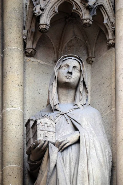 Statue Saint Sur Portail Basilique Sainte Clotilde Paris France — Photo