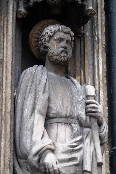 Apóstolo Estátua Portal Igreja Saint Laurent Paris França — Fotografia de Stock