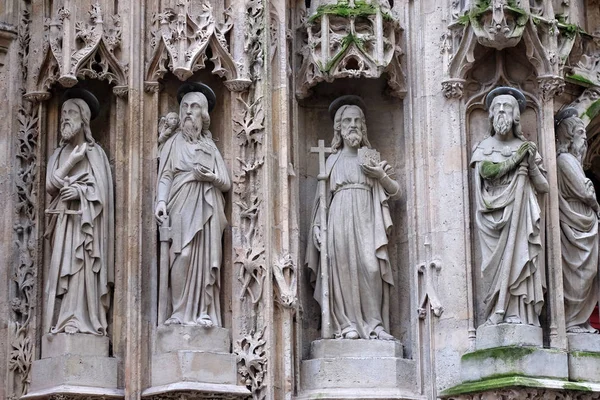 Les Statues Apôtre Sur Portail Église Saint Merri Paris France — Photo