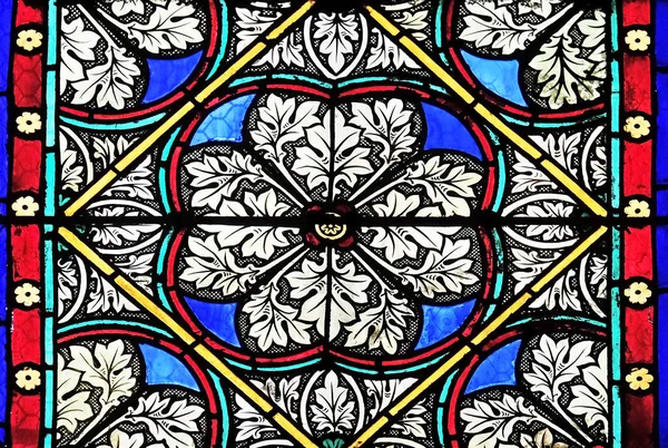 フランス パリのサンジェルマン Auxerrois 教会からステンド グラスの窓 — ストック写真