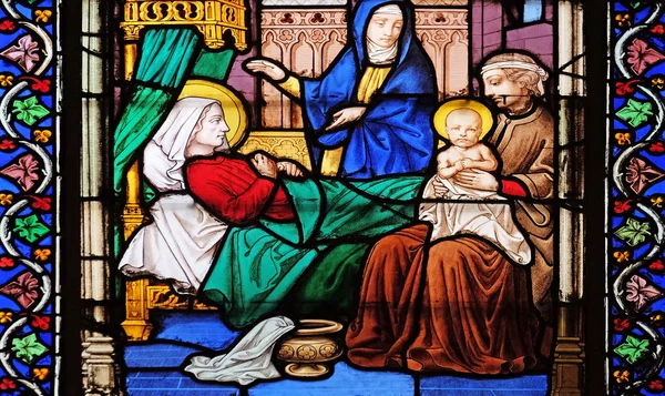 Født Jomfru Marias Glassmalerier Eugene Saint Cecilia Kirken Paris Frankrike – stockfoto