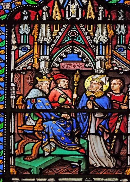 Sceny Życia Święty Eugeniusz Witraże Święty Eugeniusz Cecilia Kościół Paryż — Zdjęcie stockowe