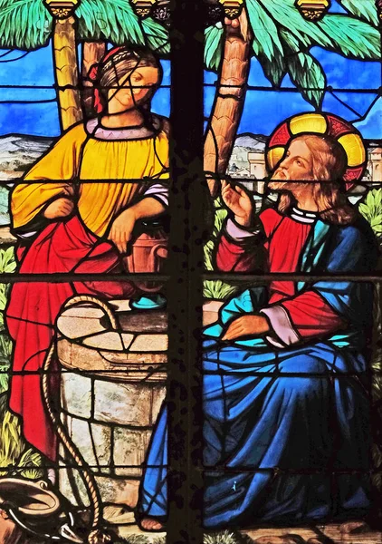 Jezus Samarytanina Kobieta Przy Fontannie Witraże Święty Eugeniusz Cecilia Kościół — Zdjęcie stockowe