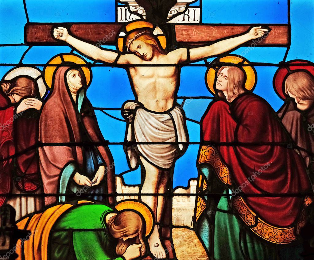 XII Estaciones de la Cruz, Jesús muere en la cruz, vidrieras en San