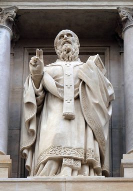 Saint John Chrysostom, heykelin Saint Augustine Kilisesi Paris, Fransa'nın üzerine 