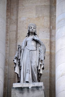 Saint Clotilde, heykeli Paris'te Saint Roch Kilisesi'nin Portal 