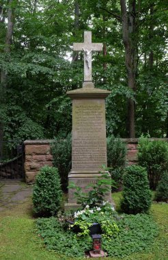 Mezarlığı, kutsal Rahibeler Manastırı çapraz Gemunden, Almanya