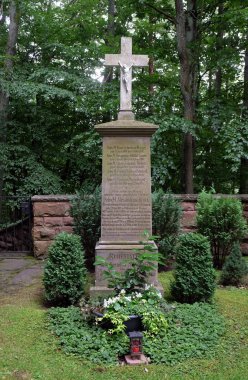 Mezarlığı, kutsal Rahibeler Manastırı çapraz Gemunden, Almanya