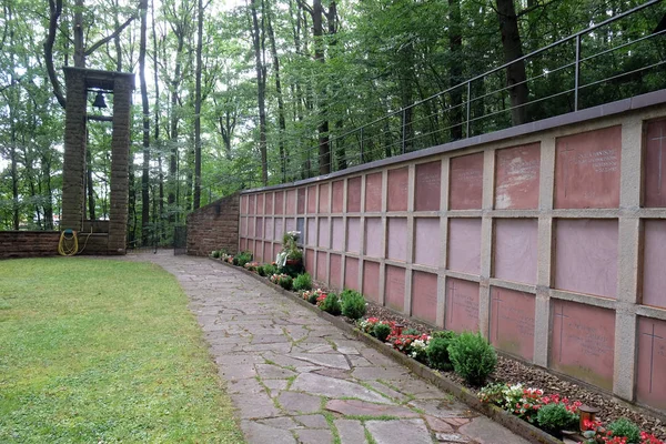 Begraafplaats Klooster Van Zusters Van Heilige Kruis Gemunden Duitsland — Stockfoto