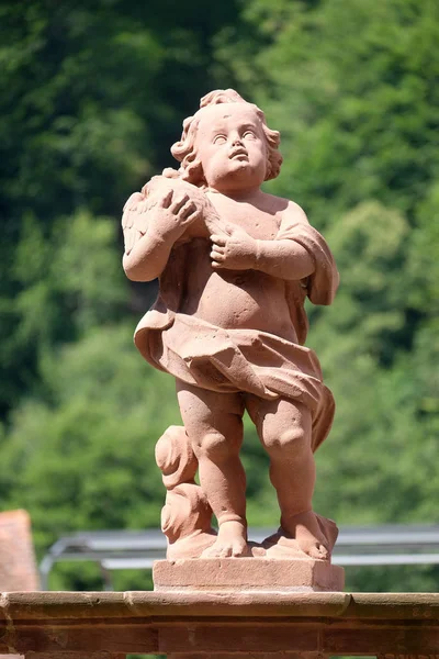Ángel Estatua Jardín Del Claustro Bronnbach Reicholzheim Cerca Wertheim Alemania — Foto de Stock