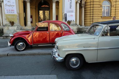 Opel Olympia, Zagrep, Hırvatistan, Retro cep geçit üzerinde 07 Aralık 2013 sırasında sergilenen antika arabalar.