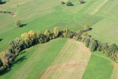 Çayırlar ve alanları Kuzey Hırvatistan yaz, Zdencina, Hırvatistan'ın havadan görünümü