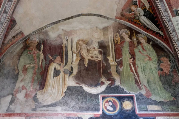 Παναγία Βρέφος Ιησού Και Των Αγίων Τοιχογραφία Στο Μοναστήρι Τον — Φωτογραφία Αρχείου