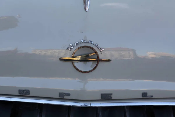 Emblem Opel Olympia Vintage Cars Exhibited Retro Mobile Parade Zagreb — Stock Photo, Image