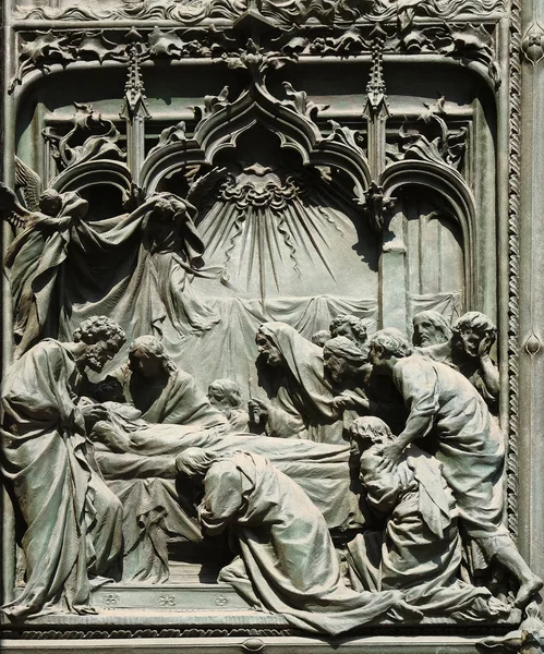 Death Virgin Mary Detail Main Bronze Door Milan Cathedral Duomo — Stock Photo, Image