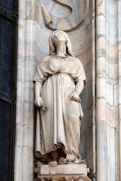 Sainte Euphémie Statue Sur Cathédrale Milan Duomo Santa Maria Nascente — Photo