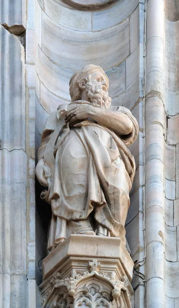 Estátua Santo Fachada Catedral Milão Duomo Santa Maria Nascente Milão — Fotografia de Stock