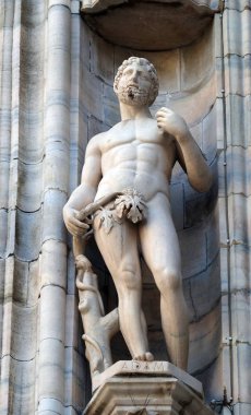 Adam, heykel Milano Katedrali'ne, Duomo di Santa Maria Nascente, Milan, Lombardiya, İtalya