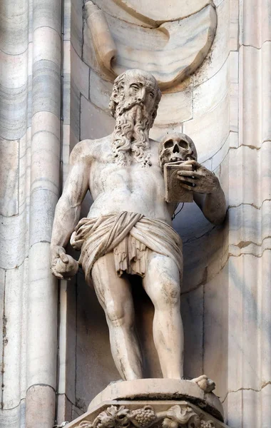 Estátua Santo Fachada Catedral Milão Duomo Santa Maria Nascente Milão — Fotografia de Stock