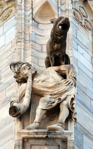 Detail Kamenná Socha Carving Fasádě Milánské Katedrály Duomo Santa Maria — Stock fotografie