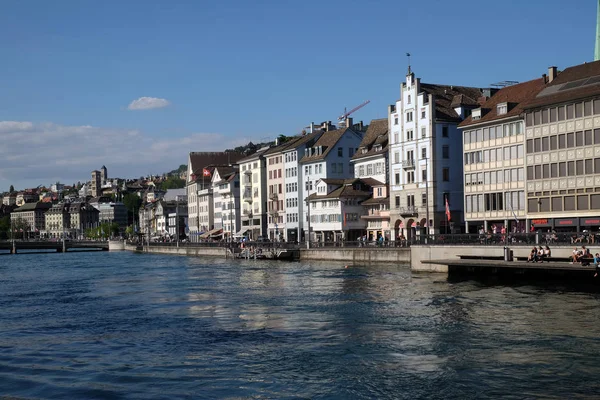 瑞士苏黎世历史悠久的市中心全景 — 图库照片