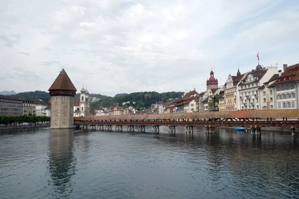 Centre Historique Lucerne Avec Célèbre Pont Chapelle Symbole Ville Une — Photo