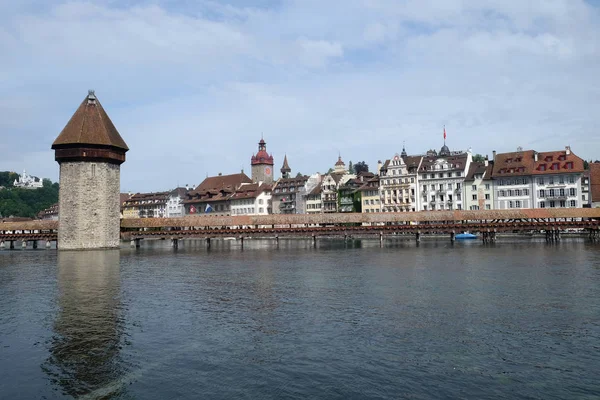 Centre Historique Lucerne Avec Célèbre Pont Chapelle Symbole Ville Une — Photo