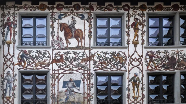Fachada Casa Pintada Conmemorando Batalla Dornach Hirschenplatz Casco Antiguo Lucerna —  Fotos de Stock