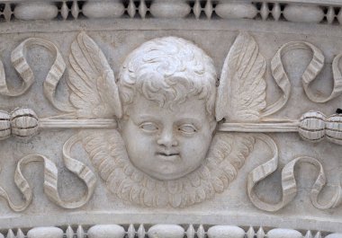 Angel, Lugano, İsviçre Saint Lawrence Katedrali portal yardım